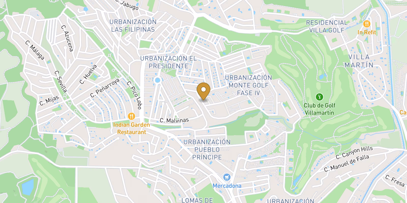 Map — Magnificent apartment between the sea and the golf!