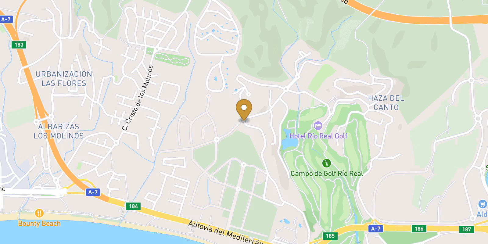 Mapa — Apartamentos y áticos de lujo de nueva construcción en Río Real Marbella, cerca de la playa