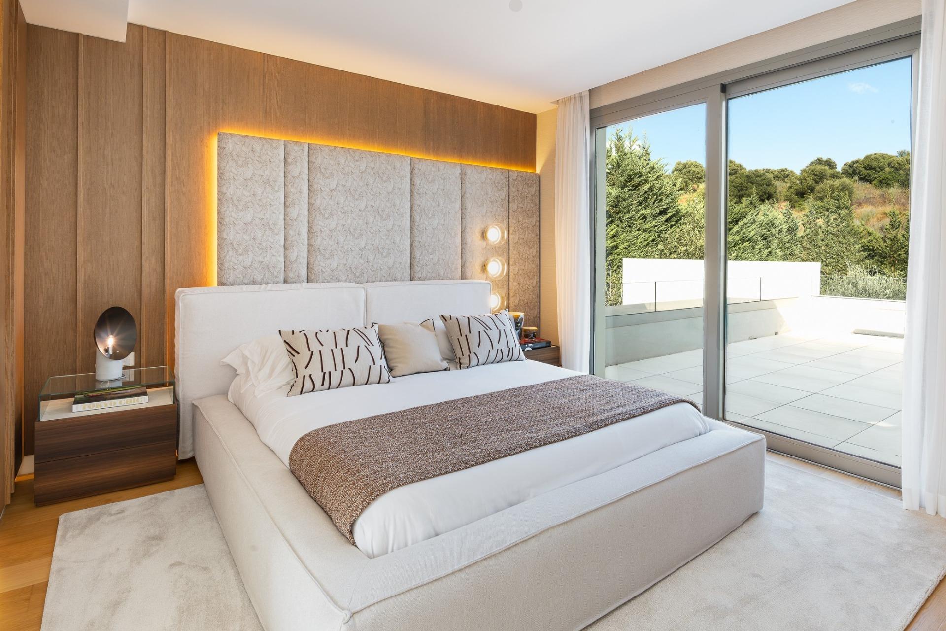 Villas in Paraiso Alto, Estepona