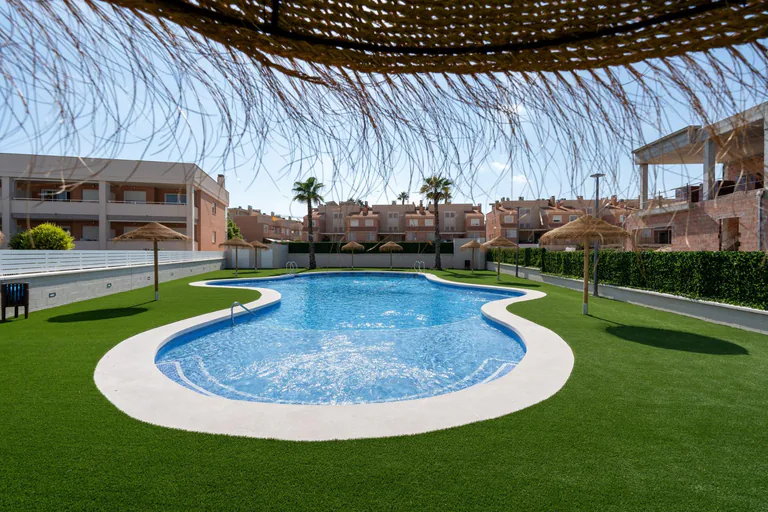 Bungalows de 3 Dormitorios en Residencial Exclusivo en Gran Alacant!