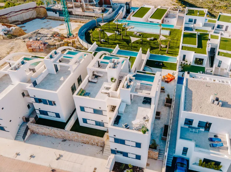 Apartamento de Lujo y Diseño Junto a Campo de Golf