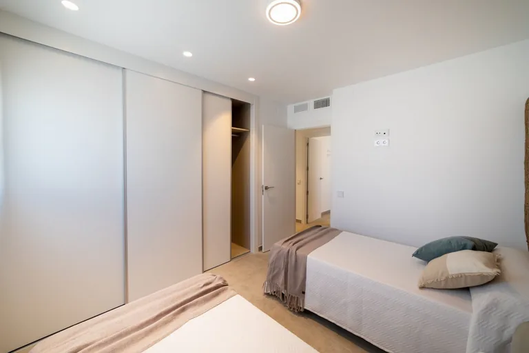 NUEVOS APARTAMENTOS EN VENTA, A 20 MINUTOS DE ALICANTE y ELCHE, COSTA BLANCA