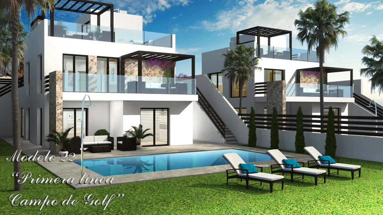 Villa de lujo en primera línea del campo de Golf