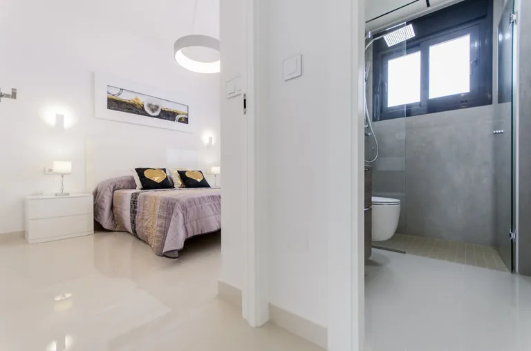 Residencial de Obra Nueva de Villas en San Miguel de Salinas
