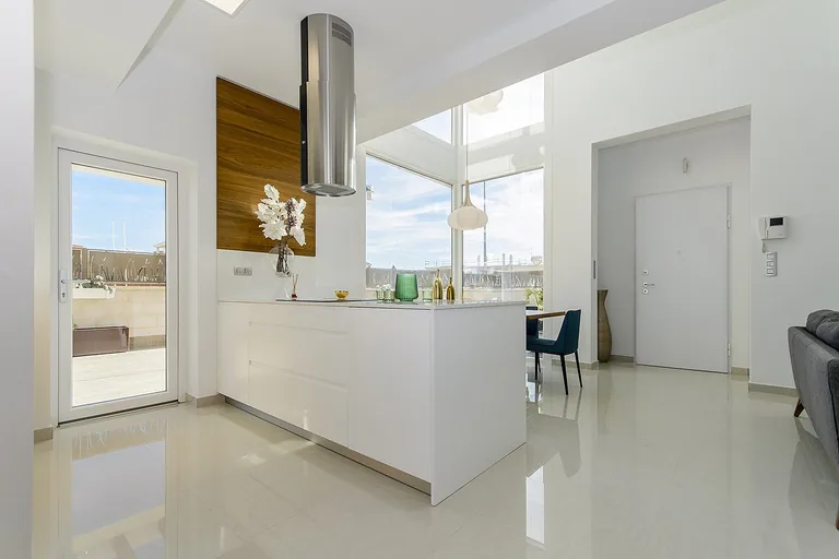 Residencial de Obra Nueva de Villas en los Montesinos