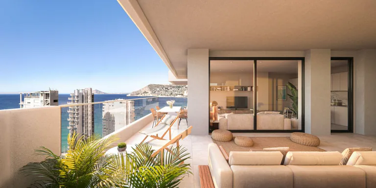 Áticos de Lujo de Obra Nueva con Vistas al Mar en Calpe