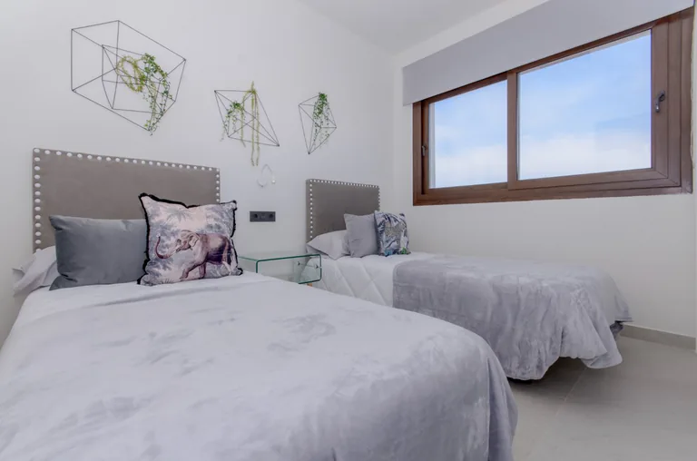 Bungaló en planta alta NV-100128 — foto 15