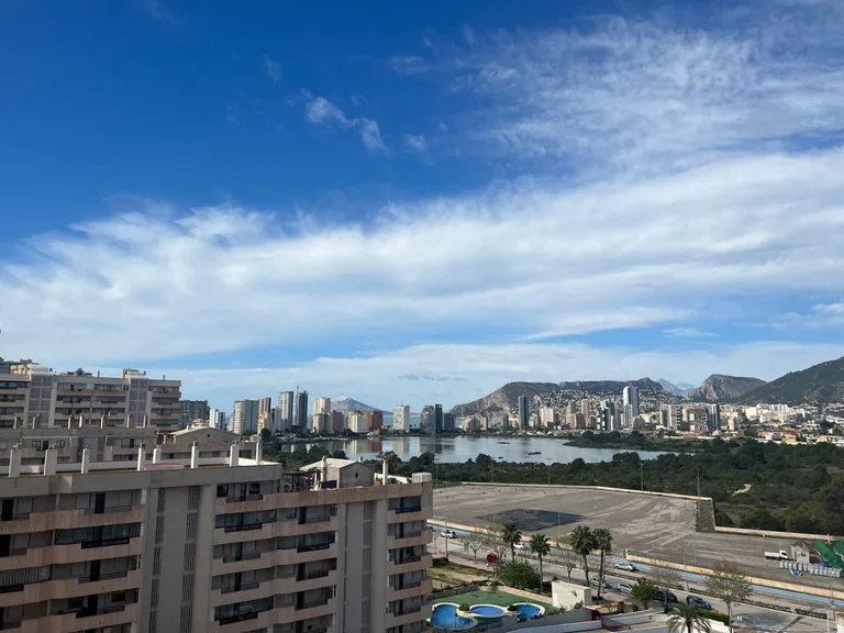 Preciosos Aticos con Vistas al Mar en Calpe