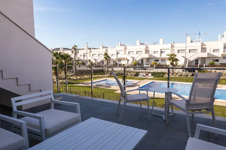 Residencial de Obra Nueva de Bungalows en Vistabella