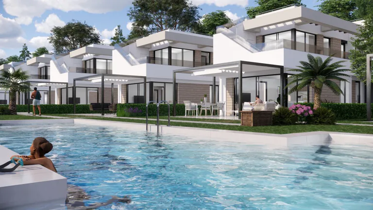 Villas de Obra Nueva en Pilar de la Horadada en el Campo de Golf