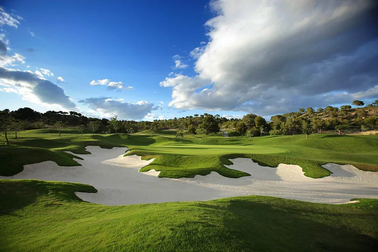 Complejo Residencial de Obra Nueva en las Colinas Golf