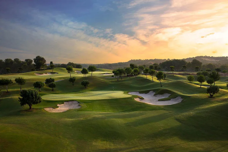 Complejo Residencial de Obra Nueva en las Colinas Golf