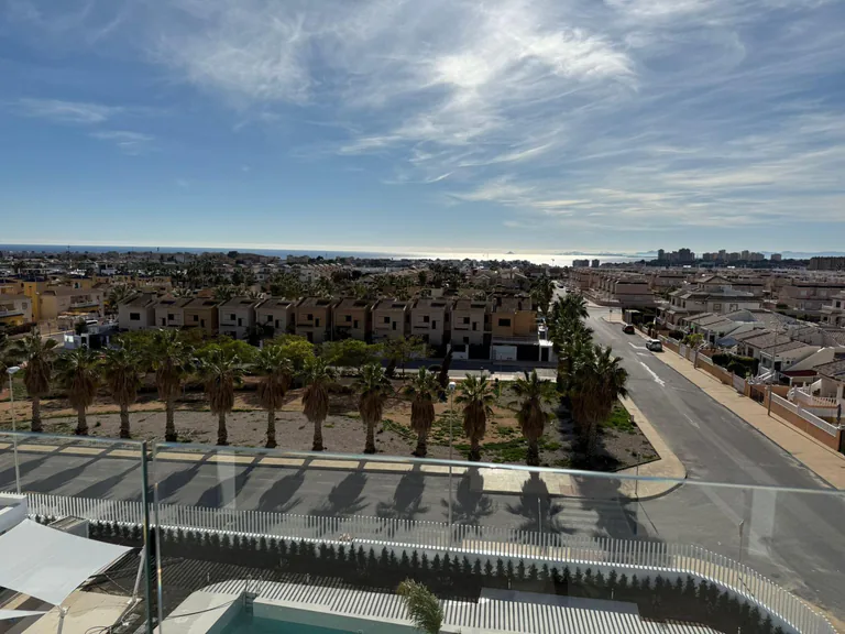 Complejo Residencial de Obra Nueva en Lomas de Cabo Roig