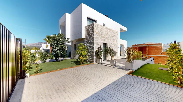 Villas de lujo de nueva construcción en Polop con impresionantes vistas