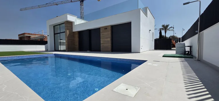 Villas de Obra Nueva en Condado de Alhama Campo de Golf