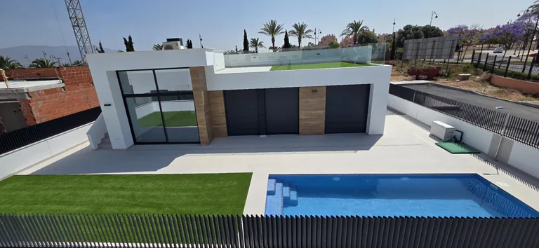 Villas de Obra Nueva en Condado de Alhama Campo de Golf