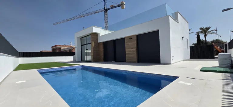 Villas de Obra Nueva en Condado de Alhama Campo de Golf