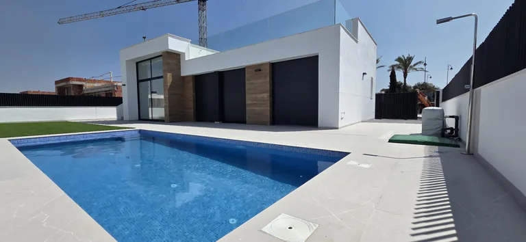 Villas de Obra Nueva en Condado de Alhama Campo de Golf