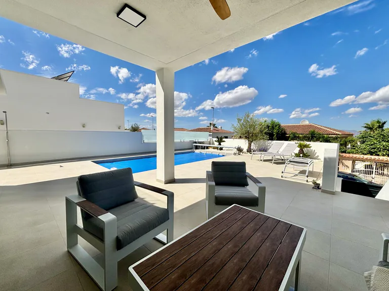 Villas de Obra Nueva en Rojales