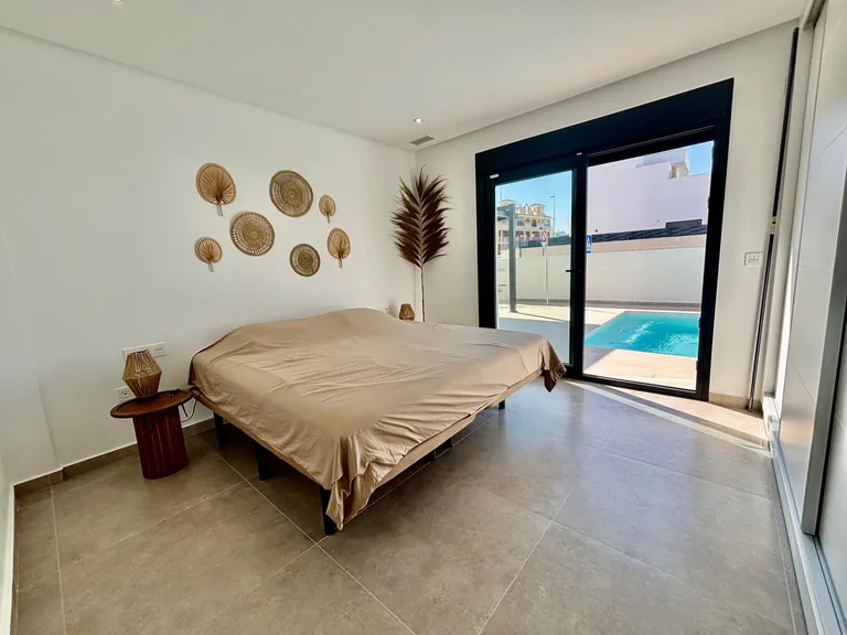 Villas de Obra Nueva en Rojales