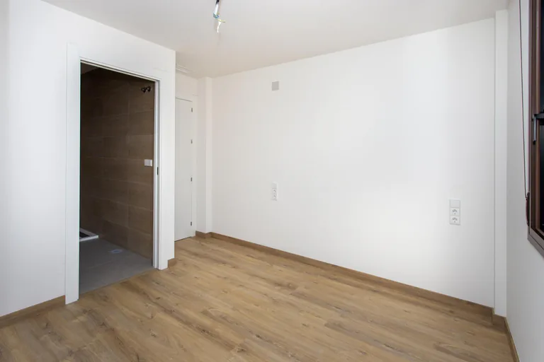 Bungaló en planta alta NV-100257 — foto 19