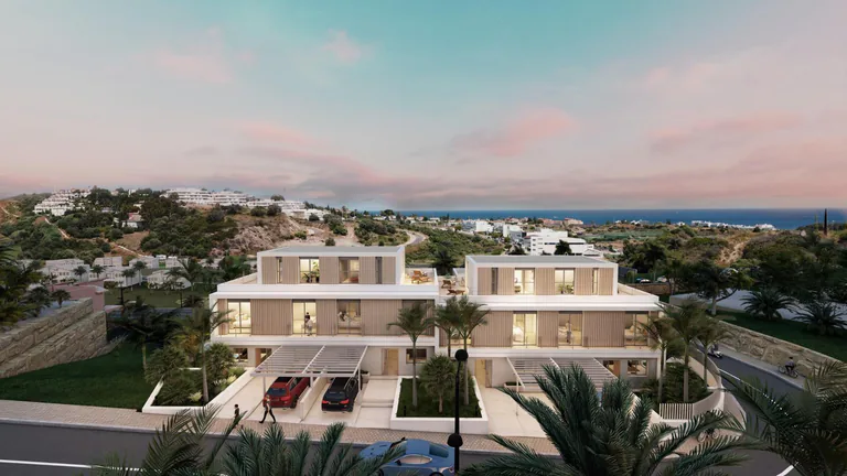 Villas Adosadas con Vistas al Mar y Junto al Campo de Golf