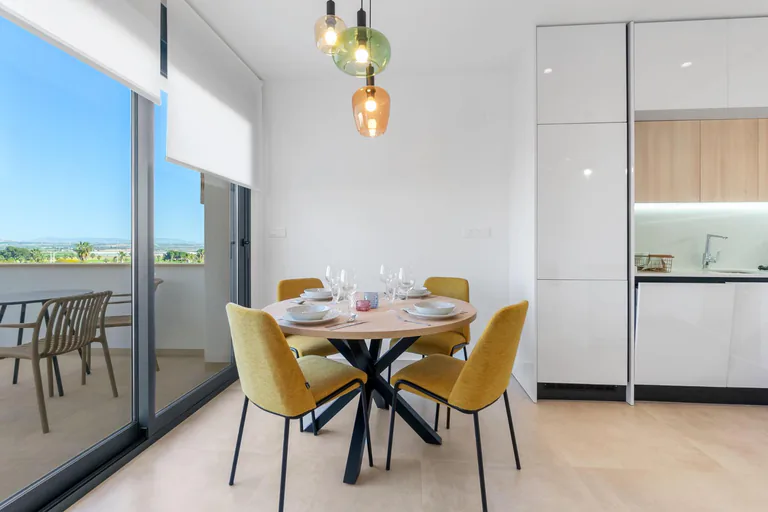 Residencial de Obra Nueva de Bungalow en los Balcones