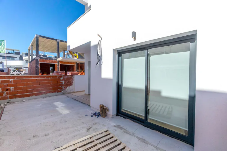 Residencial de Obra Nueva de Bungalow en los Balcones
