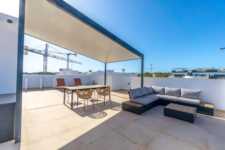 Residencial de Obra Nueva de Bungalow en los Balcones