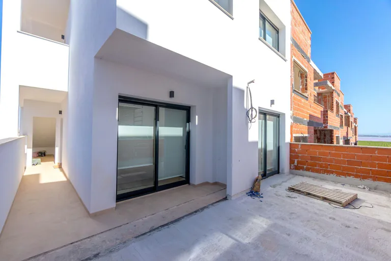 Bungaló en planta alta NV-100493 — foto 34