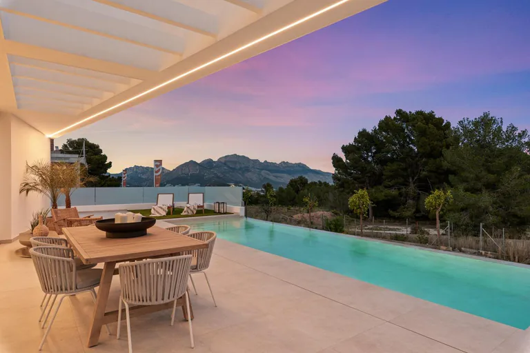 Villas de Obra Nueva en Polop