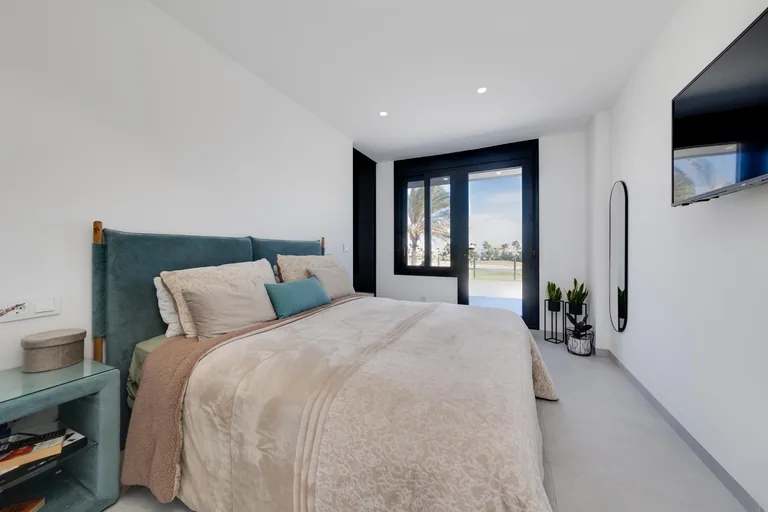 Villas de Obra Nueva en Pilar de la Horadada en el Campo de Golf
