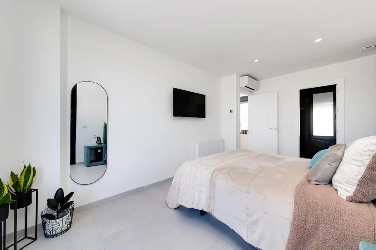 Villas de Obra Nueva en Pilar de la Horadada en el Campo de Golf