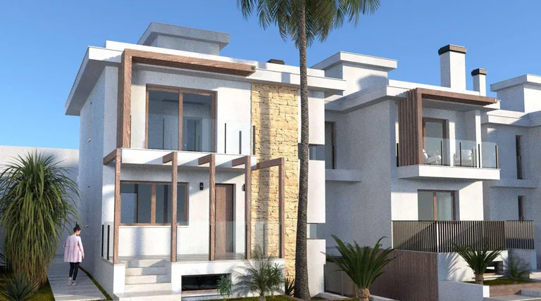 Villa de Obra Nueva en los Alcazares
