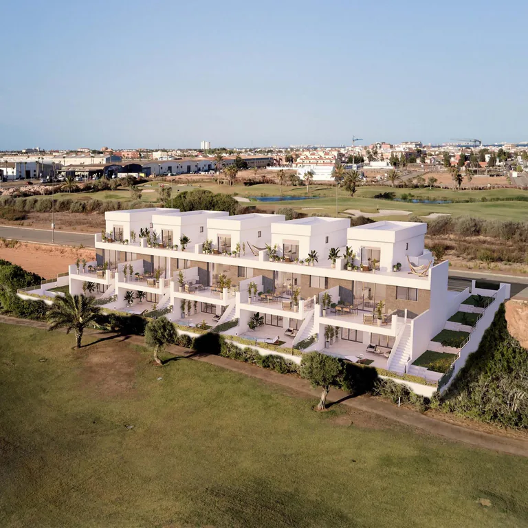 Villas y pareados en Serena Golf, Los Alcázares
