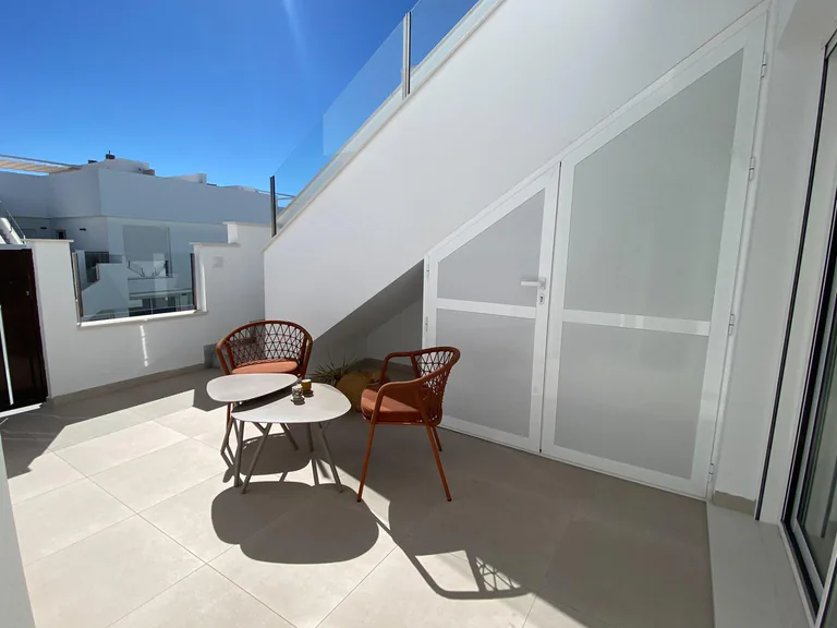 Bungaló en planta alta NV-100793 — foto 8