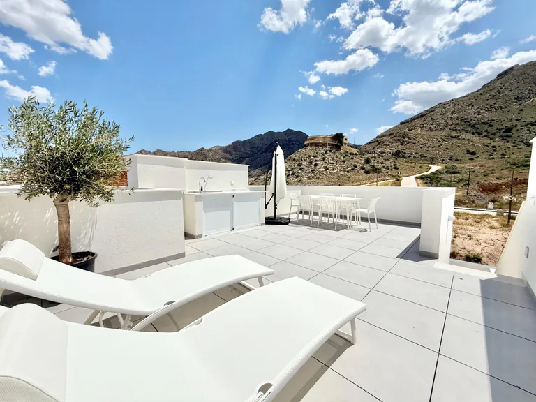 Adosados de obra nueva en venta en Cox - 44 casas modernas con grandes comodidades