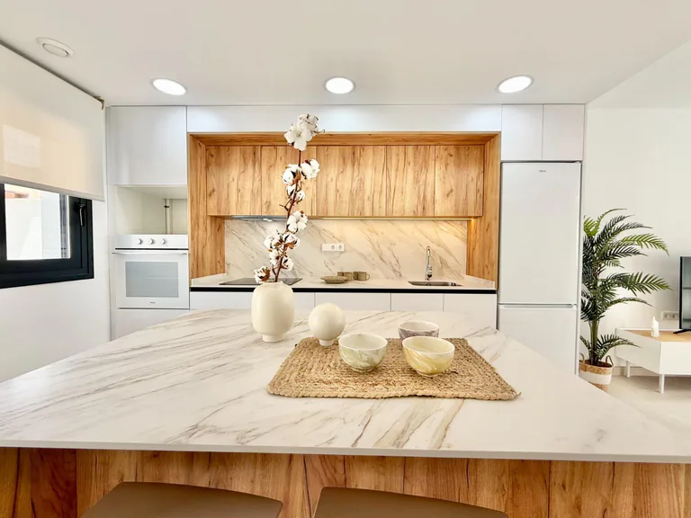 Adosados de obra nueva en venta en Cox - 44 casas modernas con grandes comodidades