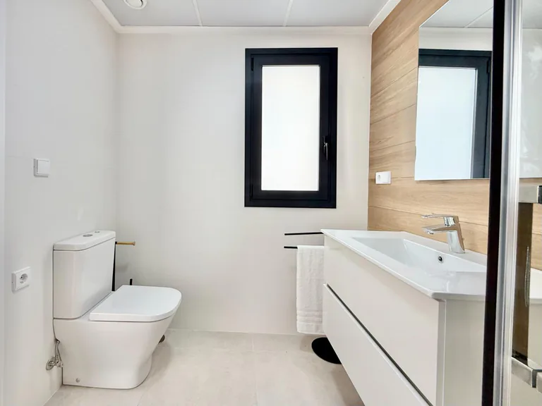 Adosados de obra nueva en venta en Cox - 44 casas modernas con grandes comodidades
