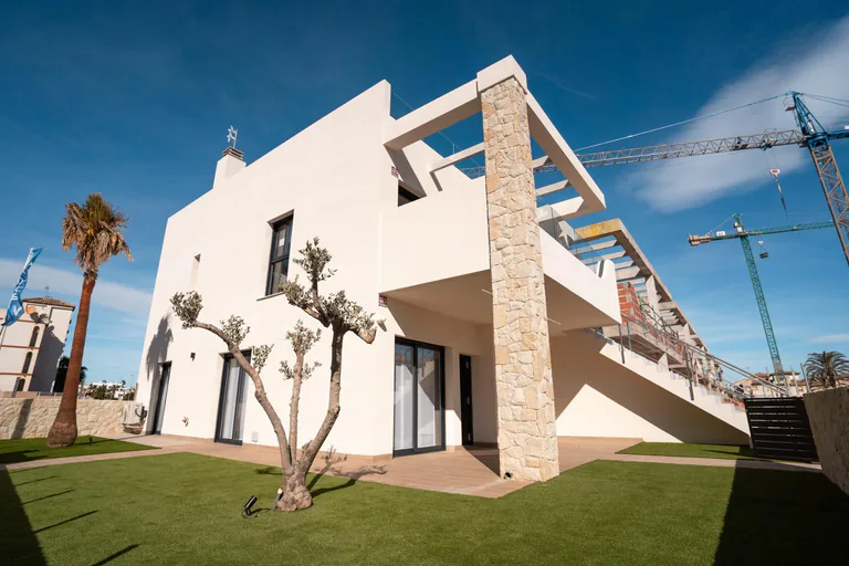 Bungaló en planta baja NV-100968 — foto 3