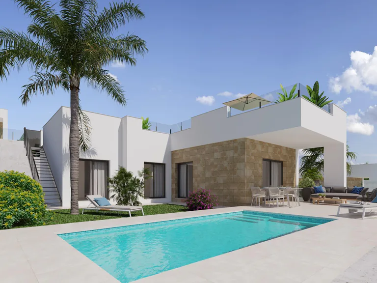Impresionantes villas de nueva construcción en Polop con vistas al mar
