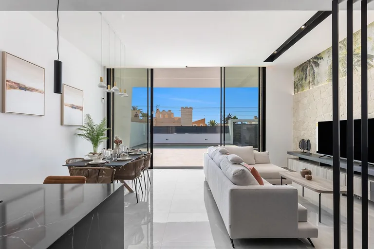 New-Build One-Story Villas with Private Pool in Torrevieja