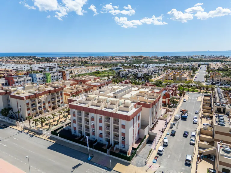 Apartamento en planta baja NV-100998 — foto 2