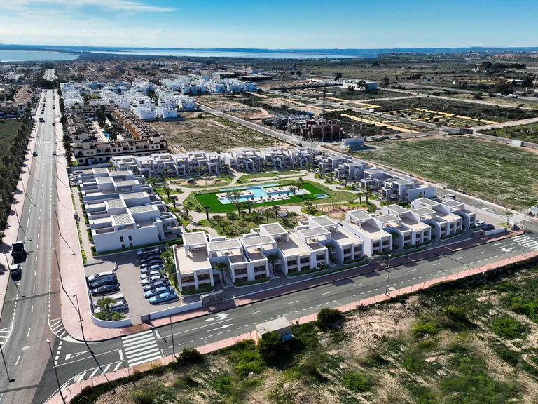 Bungaló en planta baja NV-101070 — foto 20