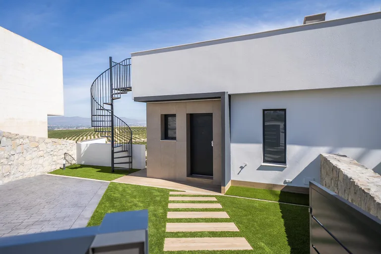 Villas de nueva construcción con piscina privada en La Finca Golf Algorfa, Costa Blanca Sur