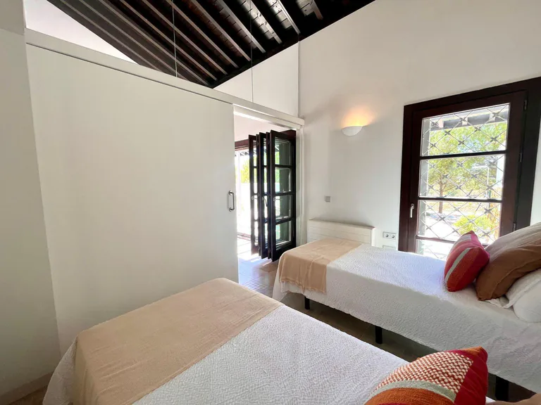 Elegantes adosados de una planta con piscina privada en Peraleja Golf Resort - Costa Cálida