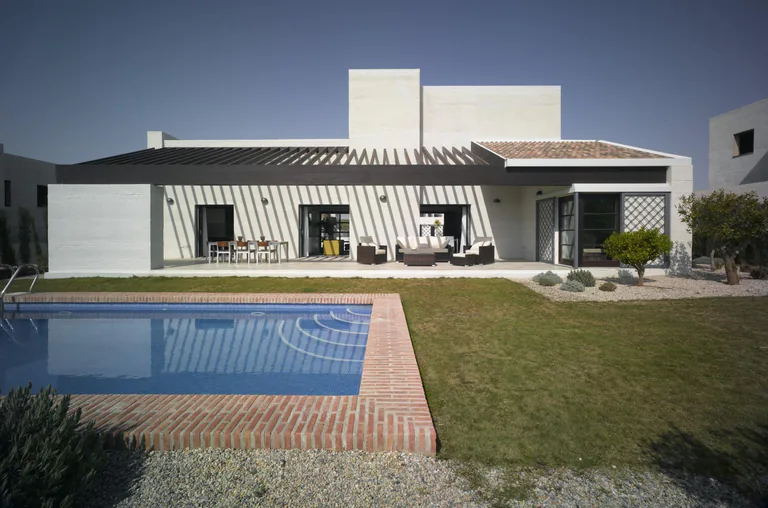 Villa NV-101104 — foto 1