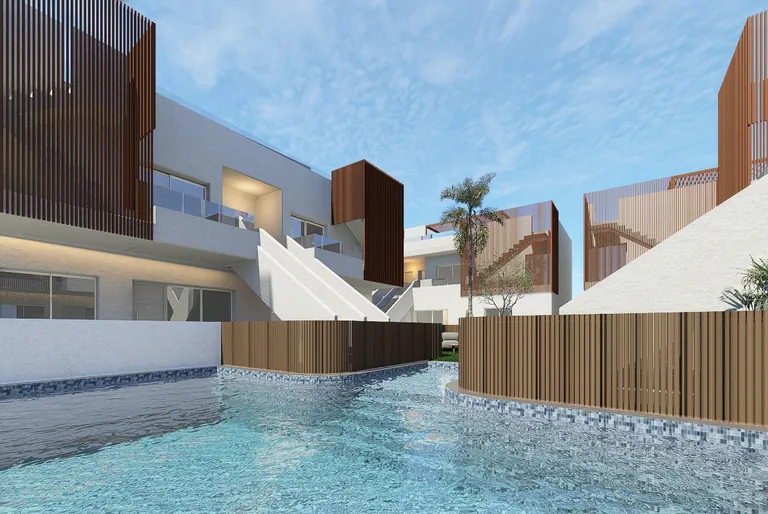 Bungalows de Obra Nueva con Piscina Comunal en Pilar de la Horadada - Costa Blanca Sur
