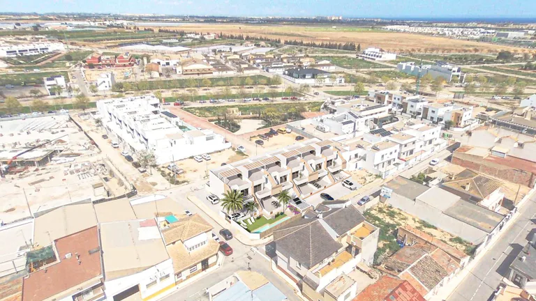 Bungaló en planta alta NV-101110 — foto 4