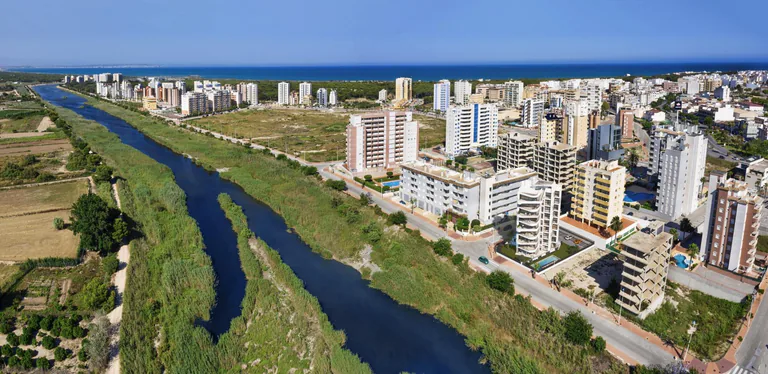Erdgeschosswohnung in Avenida del Puerto, Guardamar del Segura